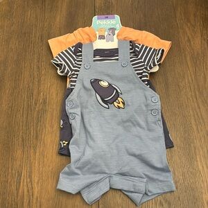 NWT Pekkle Baby 4-piece overall set. 3M